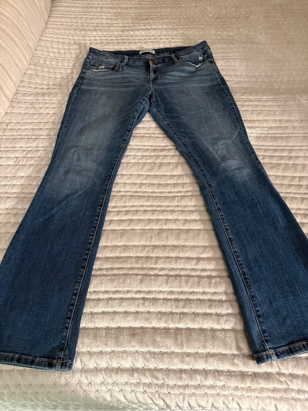 BKE Women's Medium Blue bootcut Leg Jeans